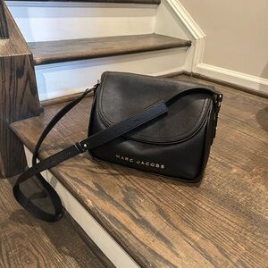 Marc Jacobs The Grove Leather Messenger Bag
